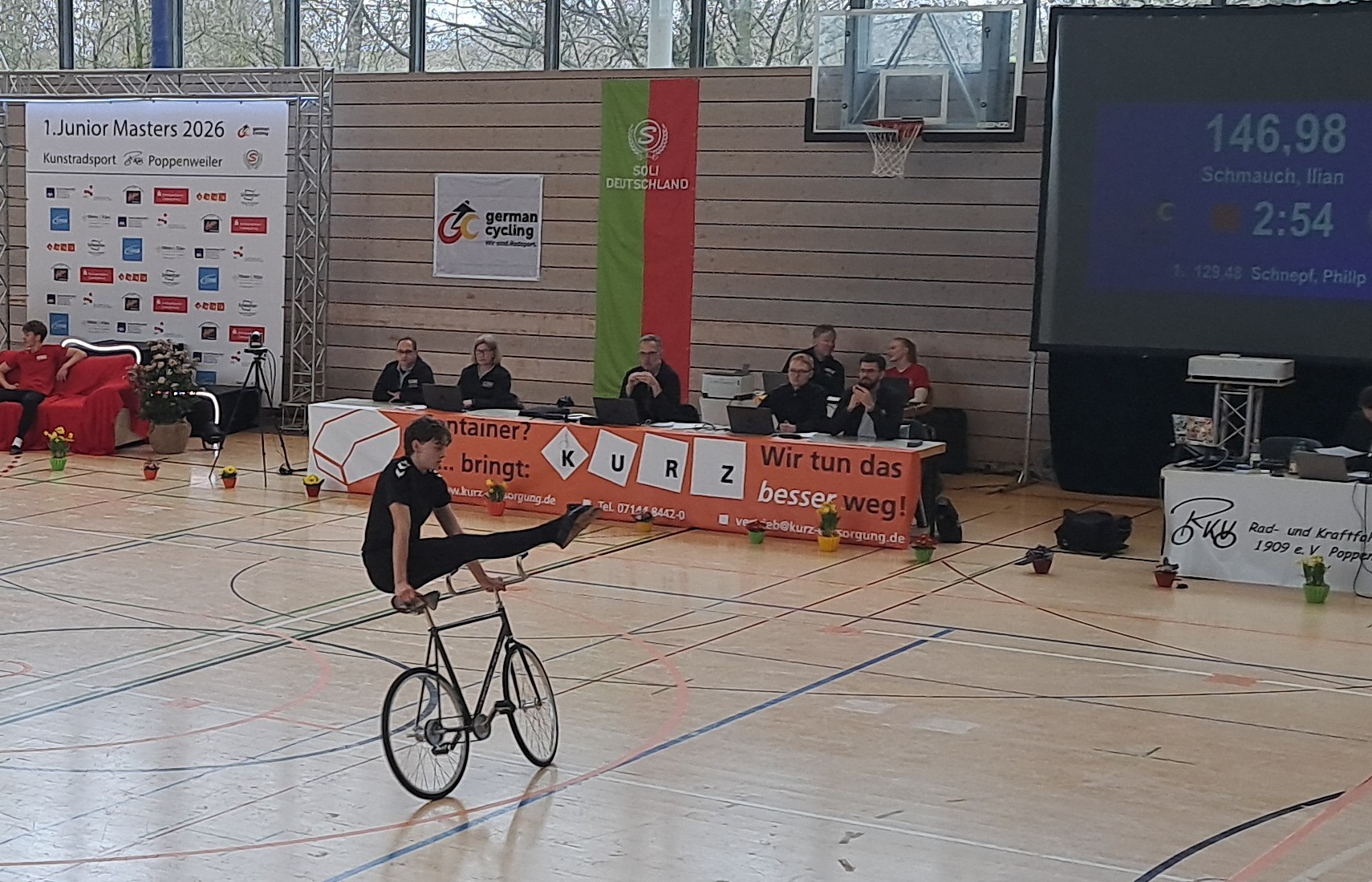 Gute Ergebnisse für Ilian Schmauch bei Junior Masters